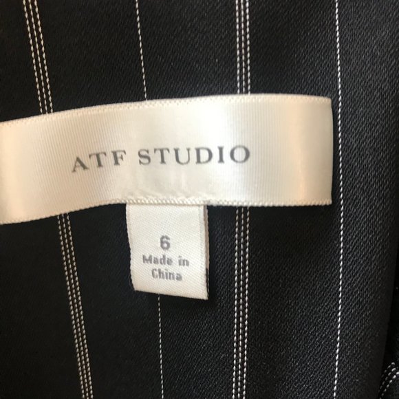 Ann Taylor Factory Professional Office Attire - Picture 5 of 8